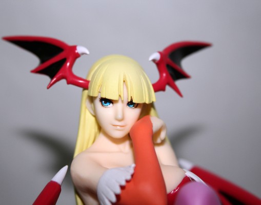 压泡面手办 吸血鬼 莫莉卡・安斯兰特 2P Color 