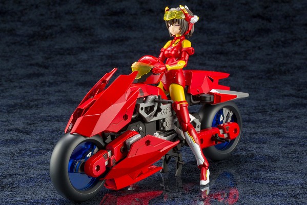 机甲少女 魔鹫  与 疾速掠影套装