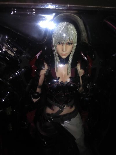 PlayArts改 最终幻想XV 阿拉尼亚·海温德