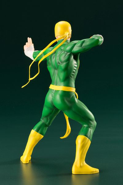 ARTFX+ Defenders Iron Fist 