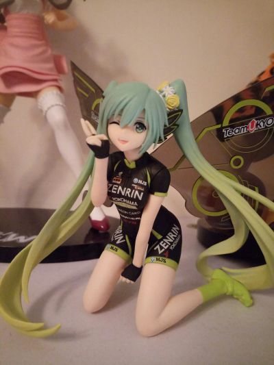 初音未来 赛车女郎 赛车未来2017 右京车队女郎