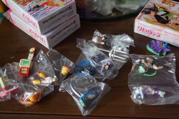 WF リSETちゃん Ishou Atarashiku Natterushi 