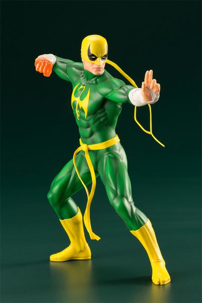 ARTFX+ Defenders Iron Fist 