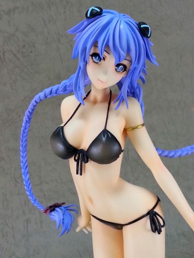 超次元游戏海王星mk2 紫色之心 水着版