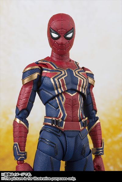 S.H.Figuarts 钢铁蜘蛛侠和魂地台