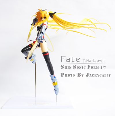 魔法少女奈叶StrikerS 	菲特·泰斯塔罗沙 Shin Sonic Form