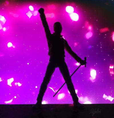 S.H.Figuarts 皇后乐队 佛莱迪·摩克瑞《Live At Wembley Stadium》