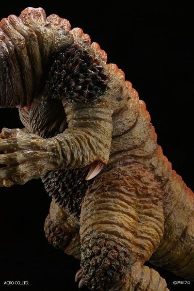 KRS×NIRASAWA 哥莫拉