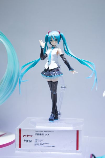 figma VOCALOID 初音未来 V4X