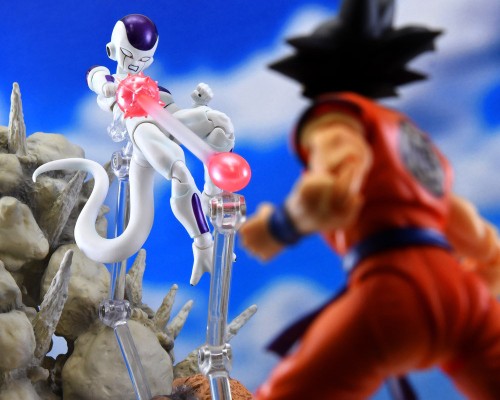 S.H.Figuarts  弗利萨 终极形态-复活