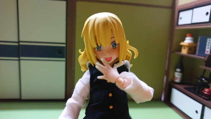 Picconeemo Assault Lily Yellow 