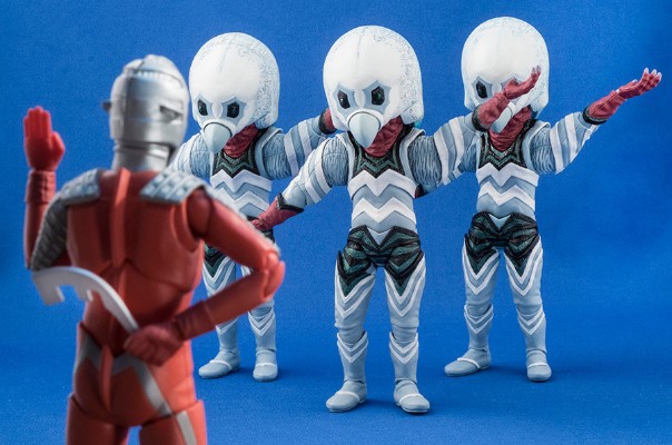S.H.Figuarts 赛文奥特曼 嘎次星人