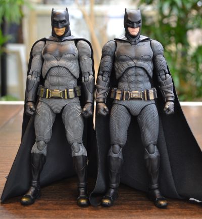 MAFEX No.56  正义联盟 蝙蝠侠 