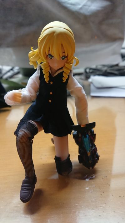 Picconeemo Assault Lily Yellow 