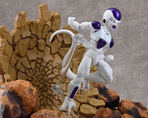 S.H.Figuarts  弗利萨 终极形态-复活