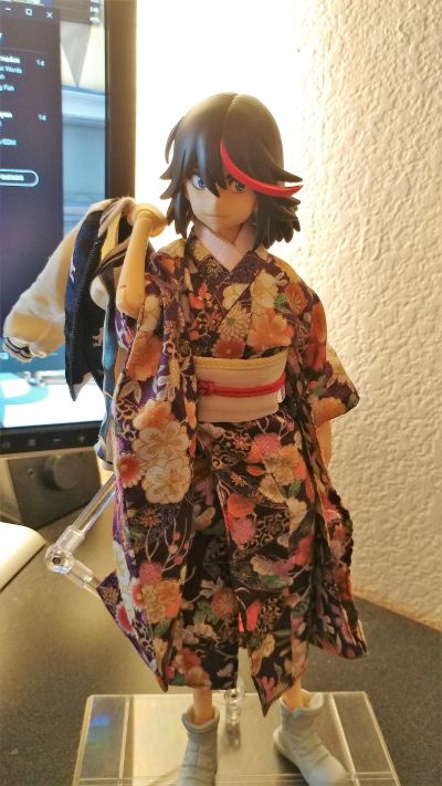 REAL ACTION HEROES #696 斩服少女 缠流子 校服 ver.