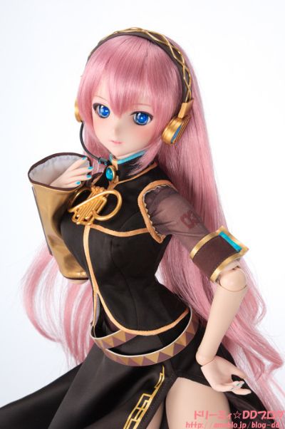Dollfie Dream DD Vocaloid 巡音流歌