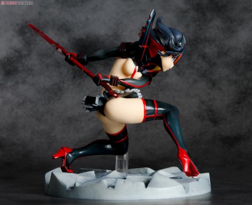 斩服少女 缠流子 神衣鲜血