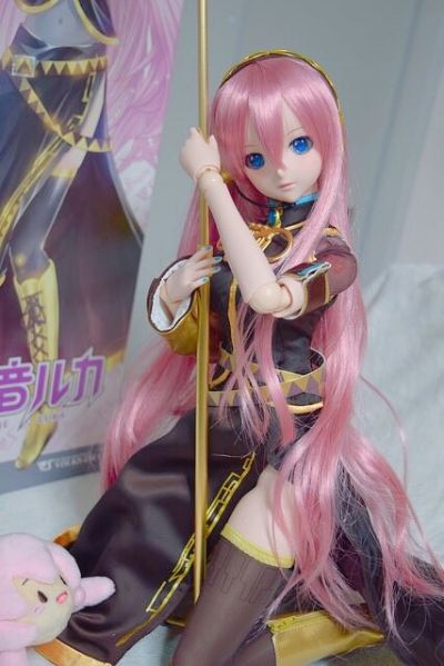 Dollfie Dream DD Vocaloid 巡音流歌