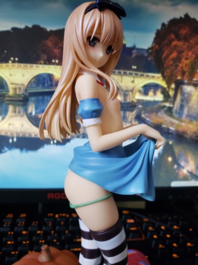 SKYTUBE 奶了3個月的愛麗絲