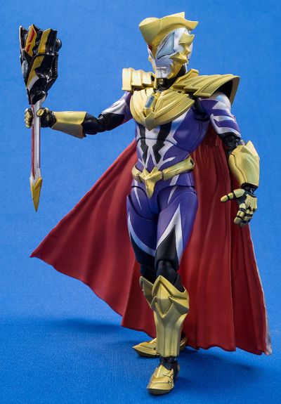 S.H.Figuarts 捷德奥特曼 尊皇形态