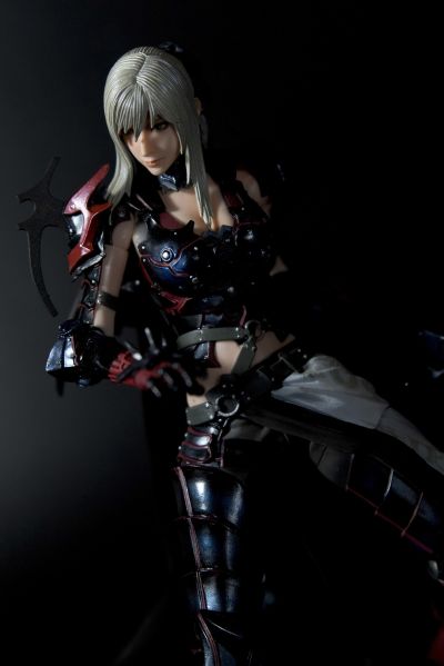 PlayArts改 最终幻想XV 阿拉尼亚·海温德