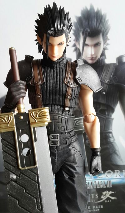 PlayArts改 核心危机-最终幻想VII-扎克斯・菲尔