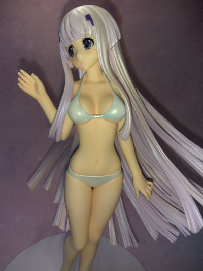 伊妮亚・谢斯切娜 泳装Ver.