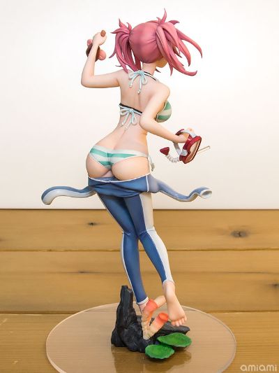 蓝海少女! 二宫爱