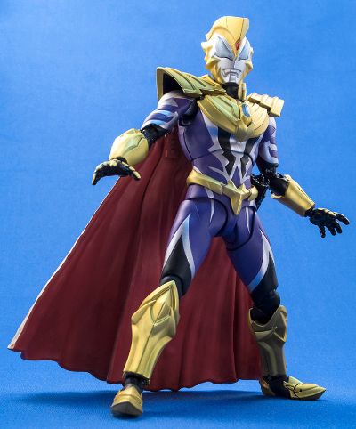 S.H.Figuarts 捷德奥特曼 尊皇形态