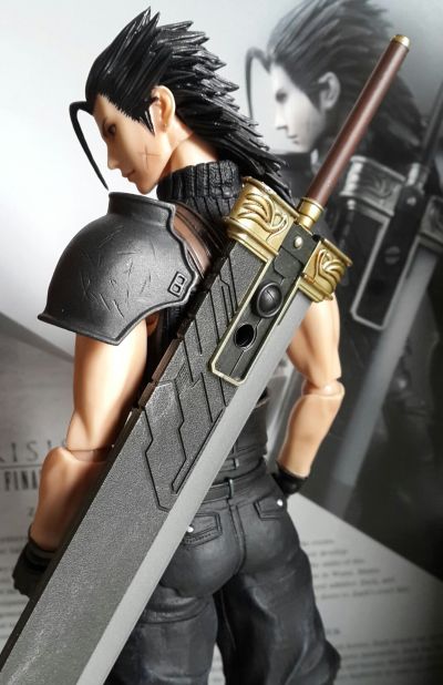 PlayArts改 核心危机-最终幻想VII-扎克斯・菲尔