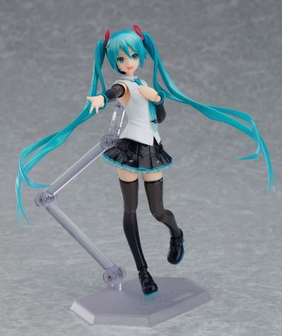 figma VOCALOID 初音未来 V4X