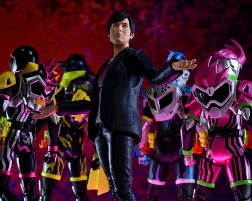 S.H.Figuarts 假面骑士：艾克赛德 假面骑士极速狂飙 摩托玩家 等级0