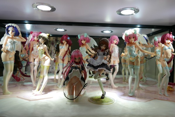 出包王女DARKNESS  梦梦·贝莉雅·戴比路克 内衣婚纱