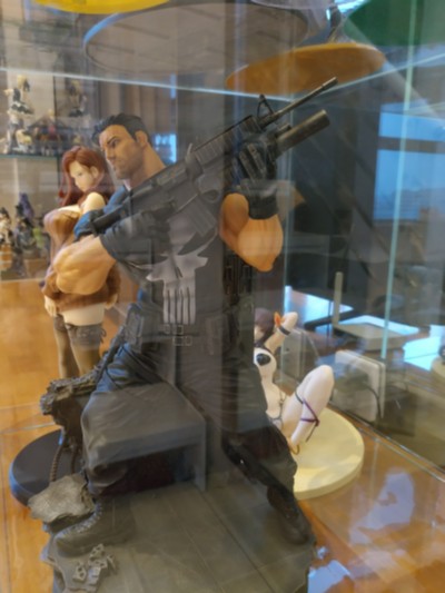 寿屋艺术雕像系列  惩罚者