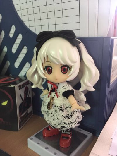 Cu-poche Friends 爱丽丝 Noir