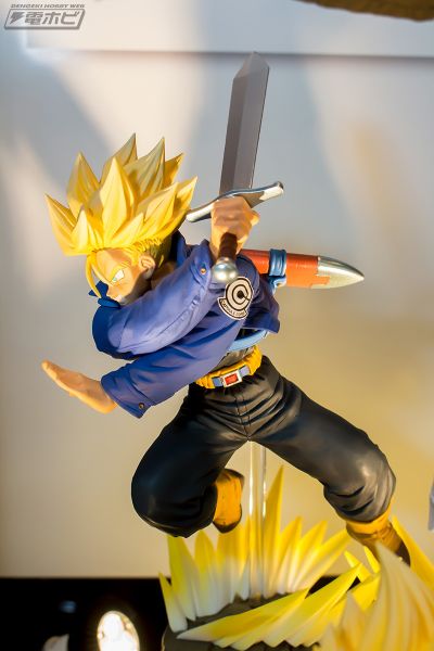 Absolute Perfection Figure 龙珠Z 未来的特兰克斯