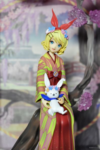 VOCALOID 镜音铃 花色衣