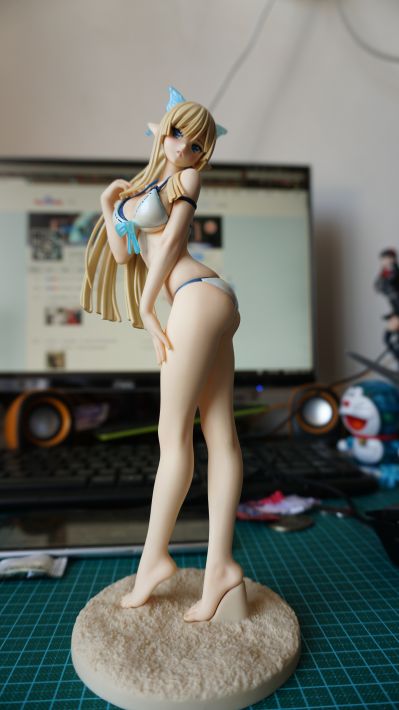 光明之响 	雾香·托瓦·阿尔玛 泳装版