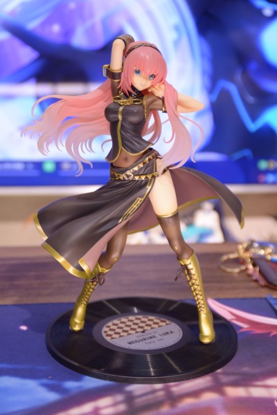 VOCALOID角色系列 03 巡音LUKA Tony ver.