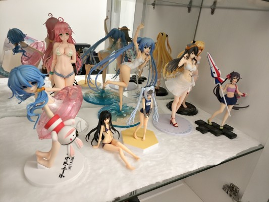 出包王女Ru Darkness 菈菈・萨塔琳・戴比路克  彩色泳装版