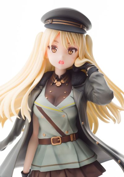 「BAND of SISTERS」封面少女