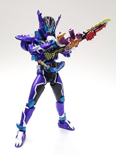 S.H.Figuarts  假面骑士恶霸