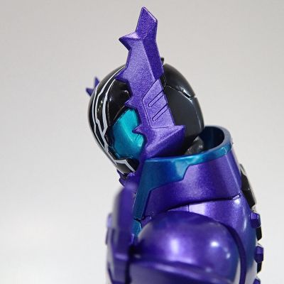 S.H.Figuarts  假面骑士恶霸