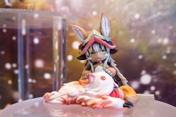 来自深渊 娜娜奇 与 米蒂