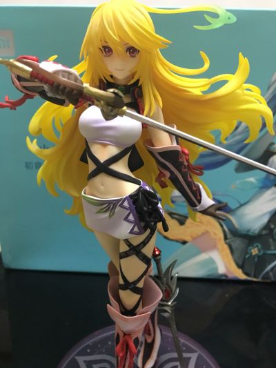 无限传说 米拉·麦克斯威尔