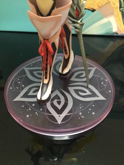 无限传说 米拉·麦克斯威尔