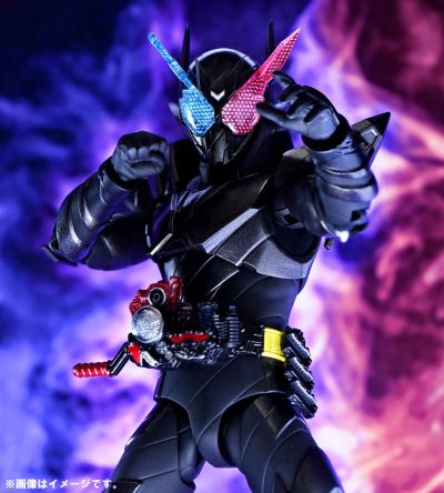 S.H.Figuarts 假面骑士创骑 兔子坦克危险形态