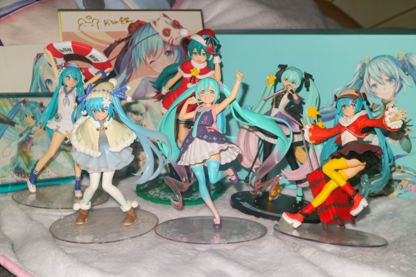 VOCALOID 初音未来 秋服ver.