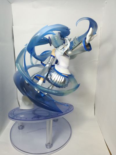 VOCALOID 初音未来 雪未来